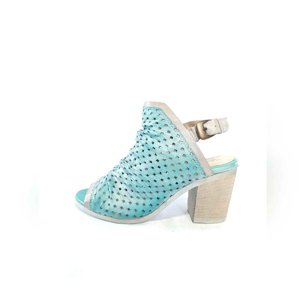 Unity In Diversity Leather Perforated Chunck Heel Slip-On Sandals Baby Blue EU36